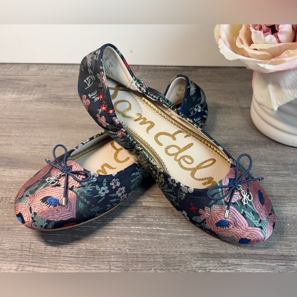 Sam Edelman Floral Flats - Navy and Pink - Picture 1 of 9